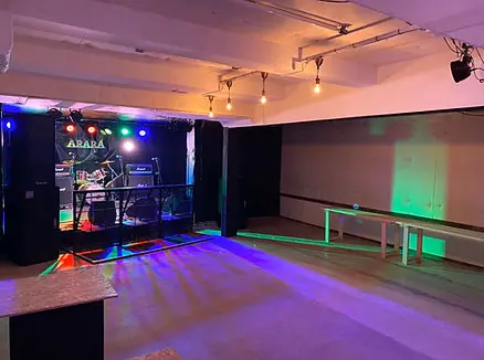 函館ARARA リハーサルスタジオ（ARARA STUDIO）：ステージとフロア