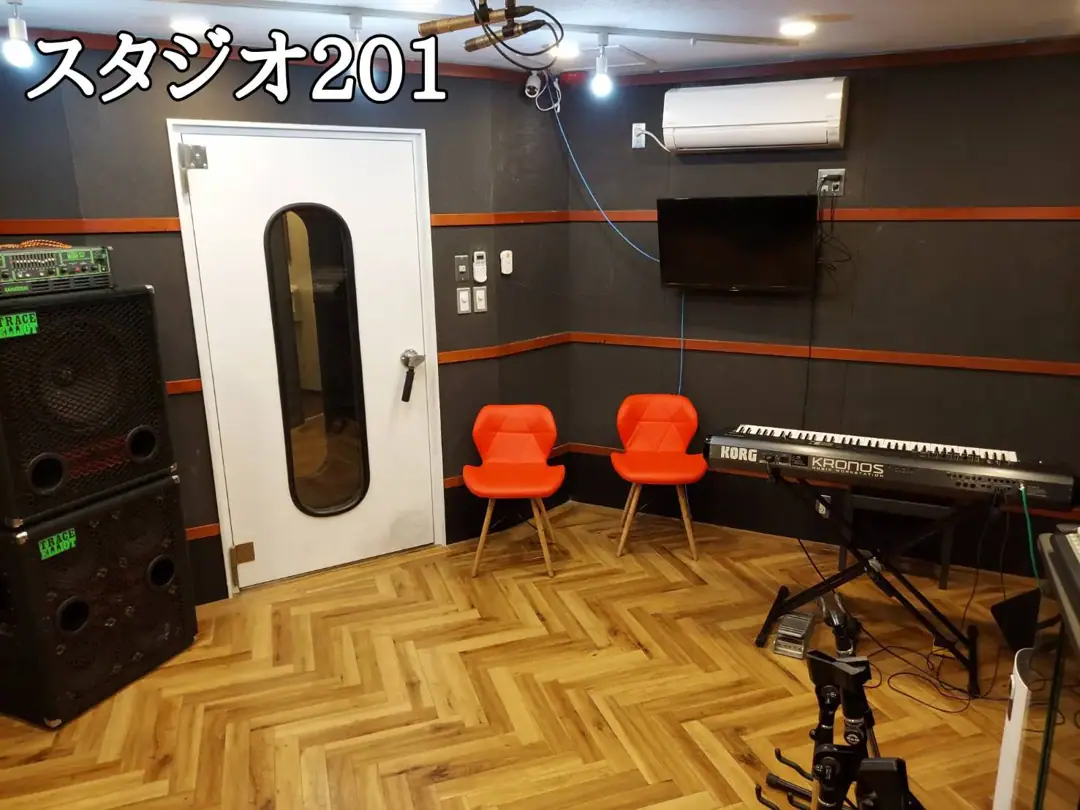 BECKアキバ リハーサルスタジオ（アンプとキーボードのある201スタジオ）