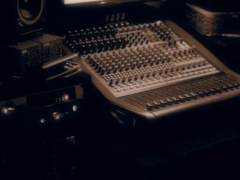 一宮Denpo-G Studio：ミキサー