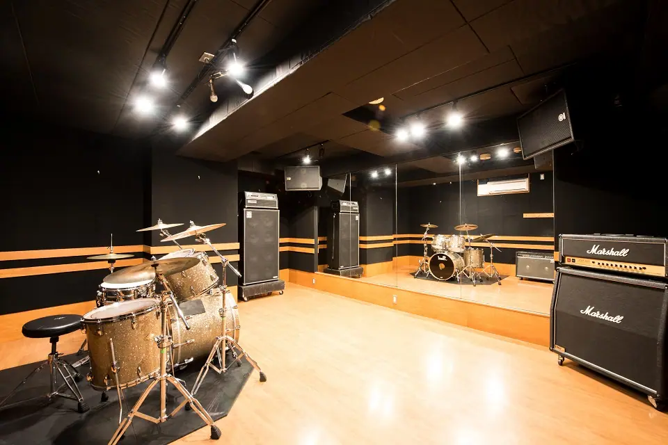 ゲートウェイスタジオ 高田馬場3号店(ドラムとアンプのあるスタジオ)