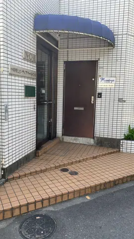 Gold Rush Studio：建物の入口