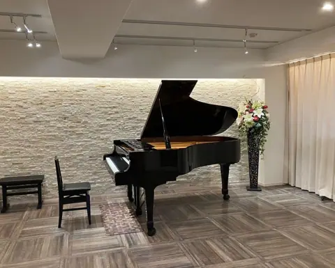 北田辺Piano Salon(グランドピアノのある部屋)
