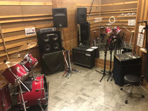 スタジオ・コヤーマ本店：Bスタジオ