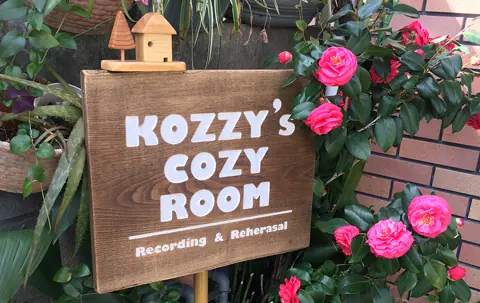 KOZZY's COZY ROOM：看板