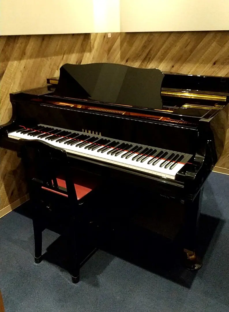 ミナトピアノ練習室 白金校（S5（Yamaha GC1））
