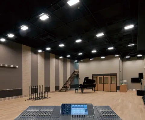 ODEN STUDIO（グランドピアノとミキサーのあるスタジオ）