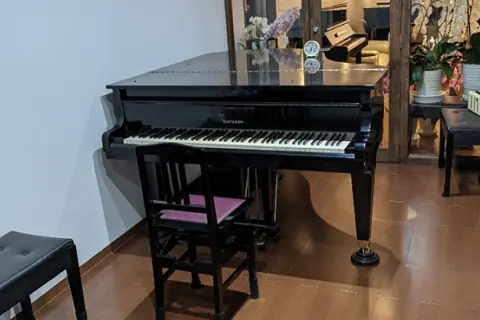音楽文化堂ピアノワールド レッスン室：第2レッスン室