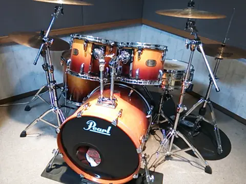 OVERLOAD STUDIO：ドラムセット