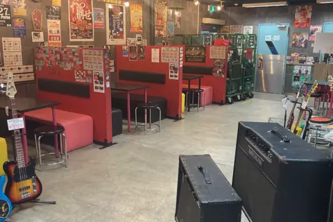 スタジオペンタ千葉 II:ロビー