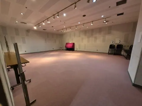 船橋市勤労市民センター 音楽室：ピアノのある音楽室