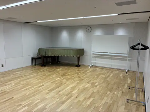 八王子市芸術文化会館（いちょうホール） 練習室（グランドピアノのある練習室）