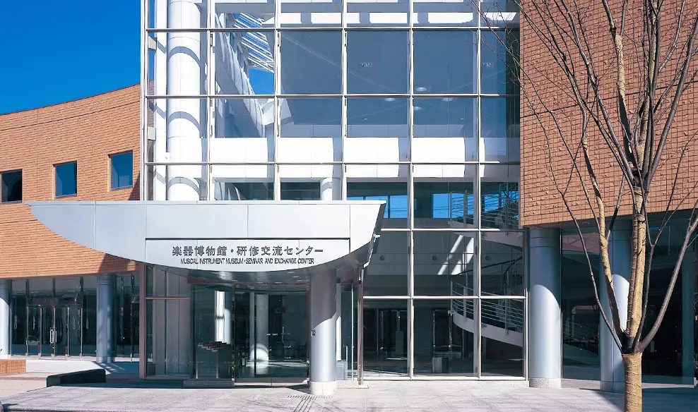 アクトシティ浜松 研修交流センター 音楽セミナー室(建物入口)