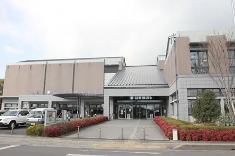 鹿島市生涯学習センター「エイブル」音楽スタジオ：建物外観