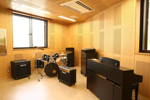 東大島文化センター 音楽スタジオ（ドラム・アンプ・電子ピアノのある練習室）