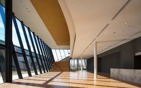 スターツおおたかの森ホール リハーサル室・スタジオ:ロビー