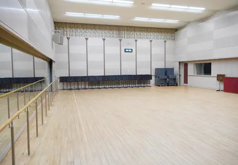 名古屋市音楽プラザ（合奏場・リハーサル室）：中リハーサル室