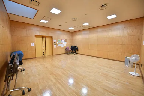 片柳コミュニティセンター 音楽室1〜3：音楽室の室内