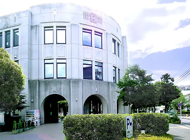 横浜市大岡地区センター 音楽室（建物の外観）