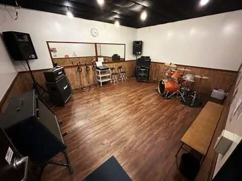 ロッキン豊田店：B2スタジオ