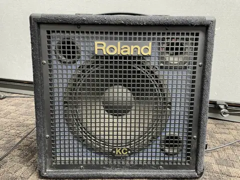島村楽器 イオンモール太田店：キーボードアンプ
