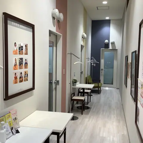 島村楽器 宇都宮インターパークビレッジ店：スタジオ前の通路