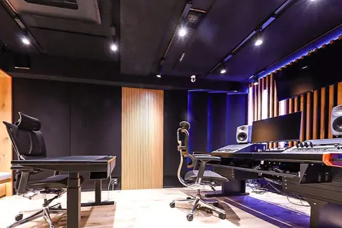 サウンドアーツ 中目黒 REC STUDIO：コントロールルーム