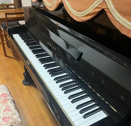 Spirits Music Studio：アップライトピアノ