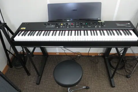 音楽スタジオ アップル：電子ピアノ