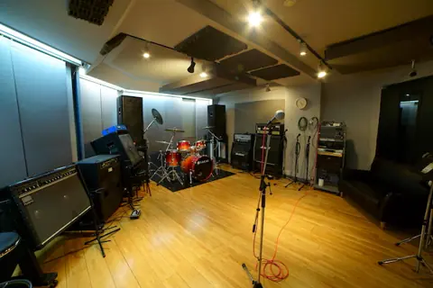 studio BIRDLAND（スタジオバードランド）（Aスタジオ）