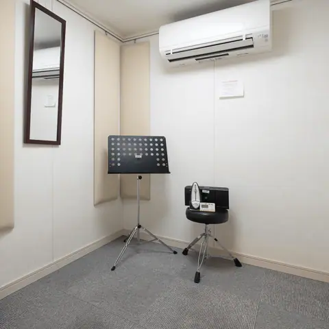 STUDIO楽 横浜反町店：練習室