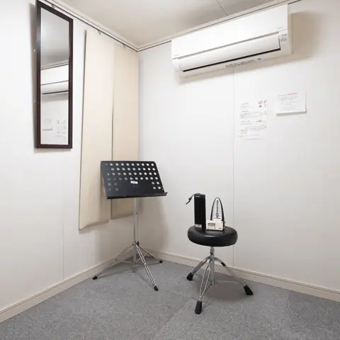 STUDIO楽 横浜反町店：練習室