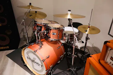 STUDIO Y:ドラムセット