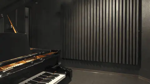 STUDIO21 たまプラーザ：Cスタジオ（ピアノ）
