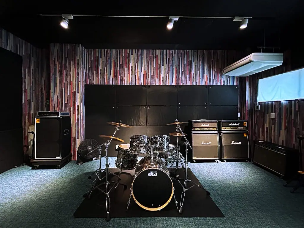 スタジオバース問屋町 音楽スタジオ(1Fスタジオ)